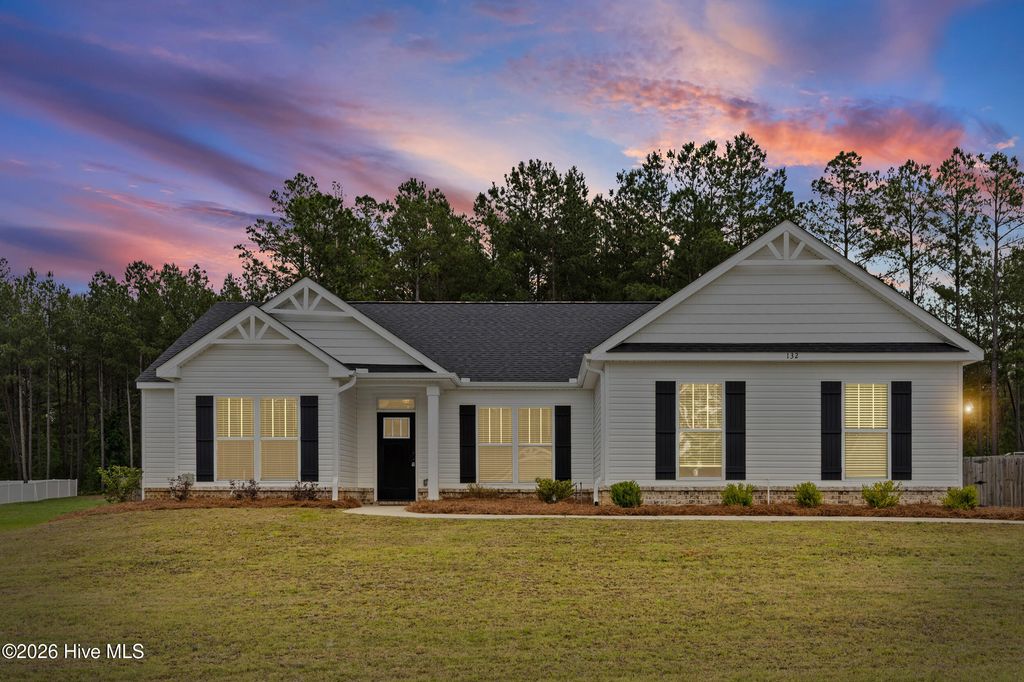 Photo of 132 Willow Oak Circle, Thomson, GA 30824 (MLS # 100577256)