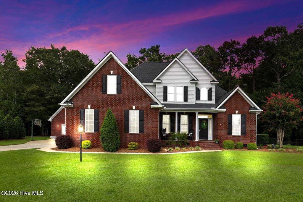Photo of 314 Clay Brook Drive, Goldsboro, NC 27530 (MLS # 100594698)