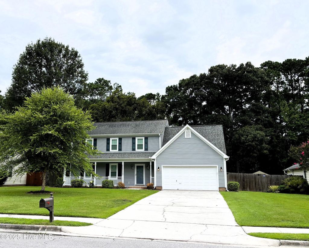 Photo of 173 Audubon Drive, Jacksonville, NC 28546 (MLS # 100522985)