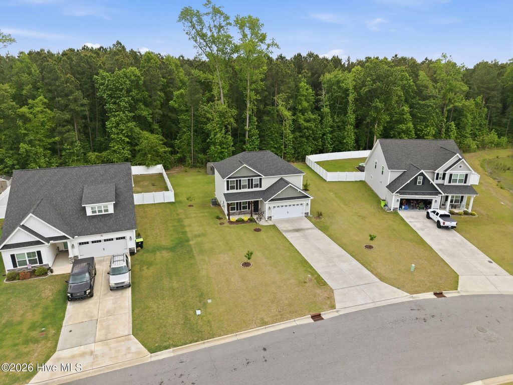 Photo of 404 Holly Grove Drive, Winterville, NC 28590 (MLS # 100571242)
