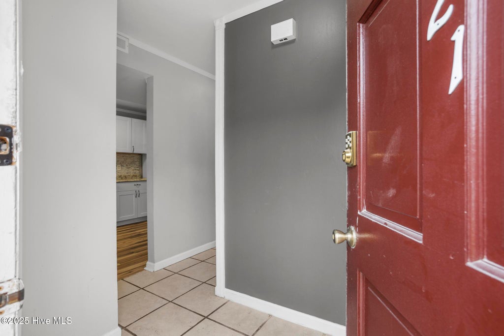 Photo of 121 King George Court, Jacksonville, NC 28546 (MLS # 100612000)