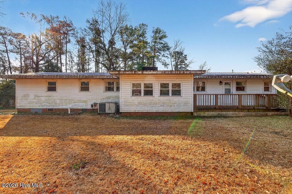 128 E Sherwood Drive