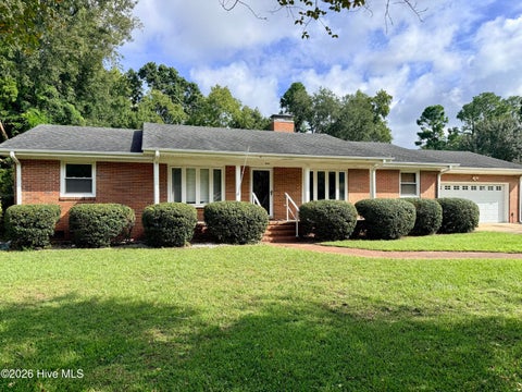 Homes For Sale - 4825 College Acres Drive<br/> Wilmington, NC 28403