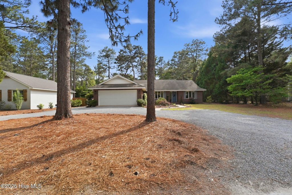 Photo of 15 Mcleod Road, Pinehurst, NC 28374 (MLS # 100573652)