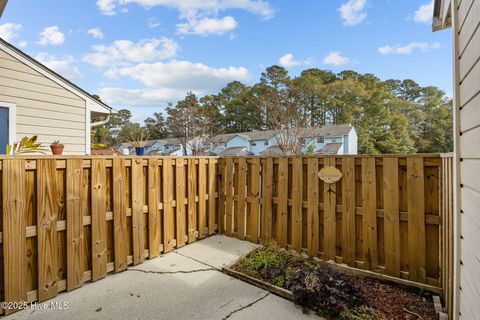 Tiny photo for 1731 41st Street #Apt C, Wilmington, NC 28403 (MLS # 100544618)