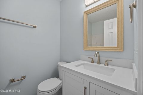 Tiny photo for 1731 41st Street #Apt C, Wilmington, NC 28403 (MLS # 100544618)