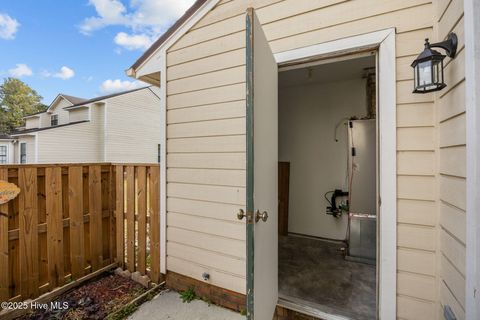Tiny photo for 1731 41st Street #Apt C, Wilmington, NC 28403 (MLS # 100544618)