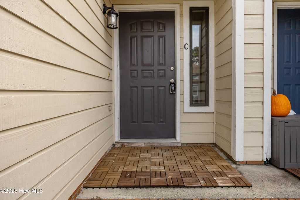 Photo of 1731 41st Street #Apt C, Wilmington, NC 28403 (MLS # 100544618)