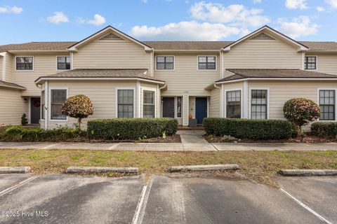 Photo of 1731 41st Street #Apt C, Wilmington, NC 28403 (MLS # 100544618)