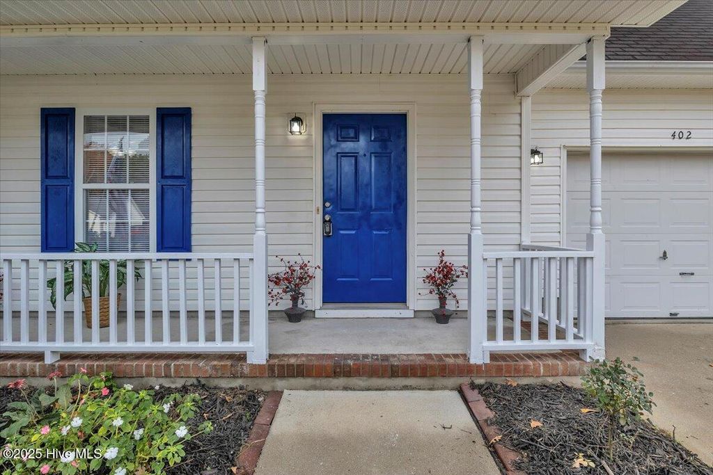 Photo of 402 Huff Drive, Jacksonville, NC 28546 (MLS # 100542586)