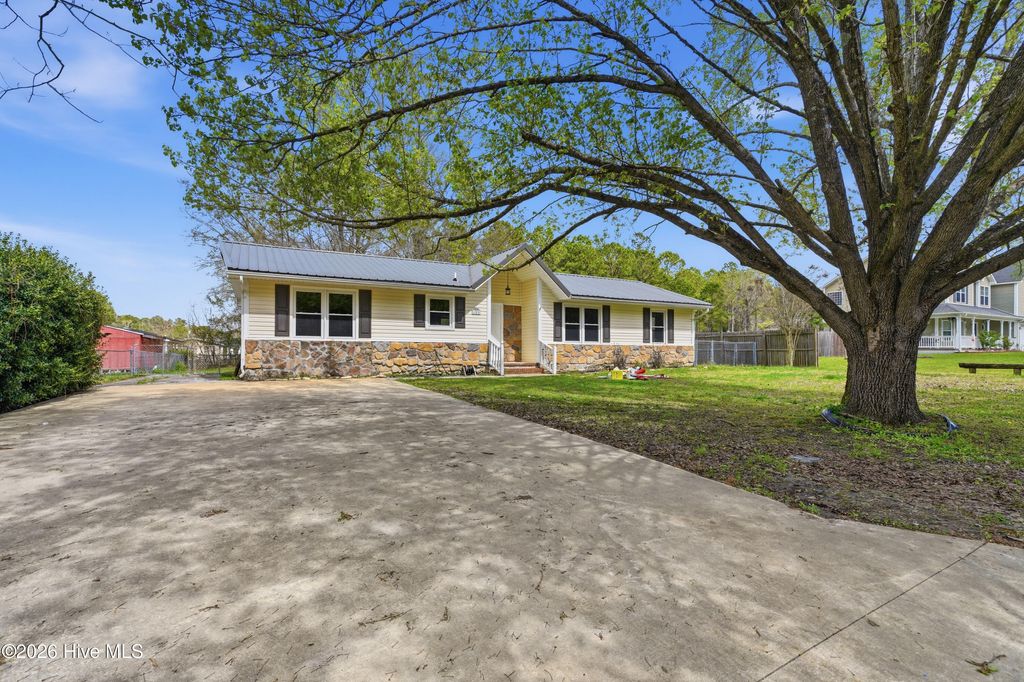 Photo of 101 Hac Street, Jacksonville, NC 28540 (MLS # 100560505)