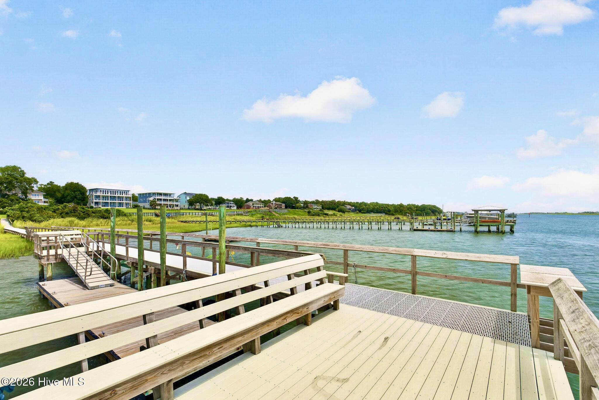 103 Inlet Court