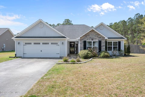 Homes For Sale - 100 Apple Drive<br/> Craven County, Havelock, NC 28532
