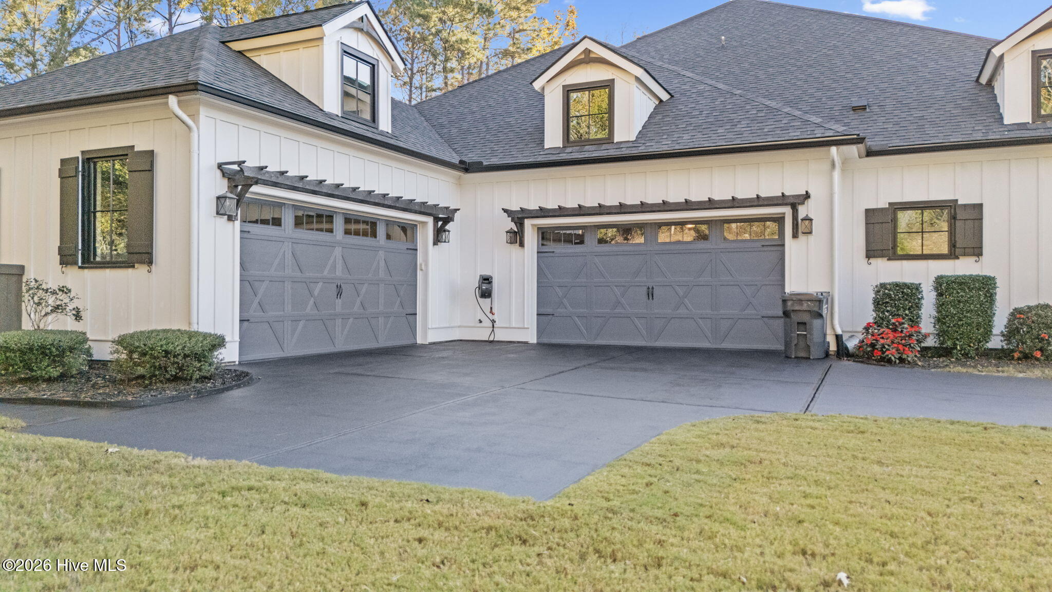 3121 Carillon Way