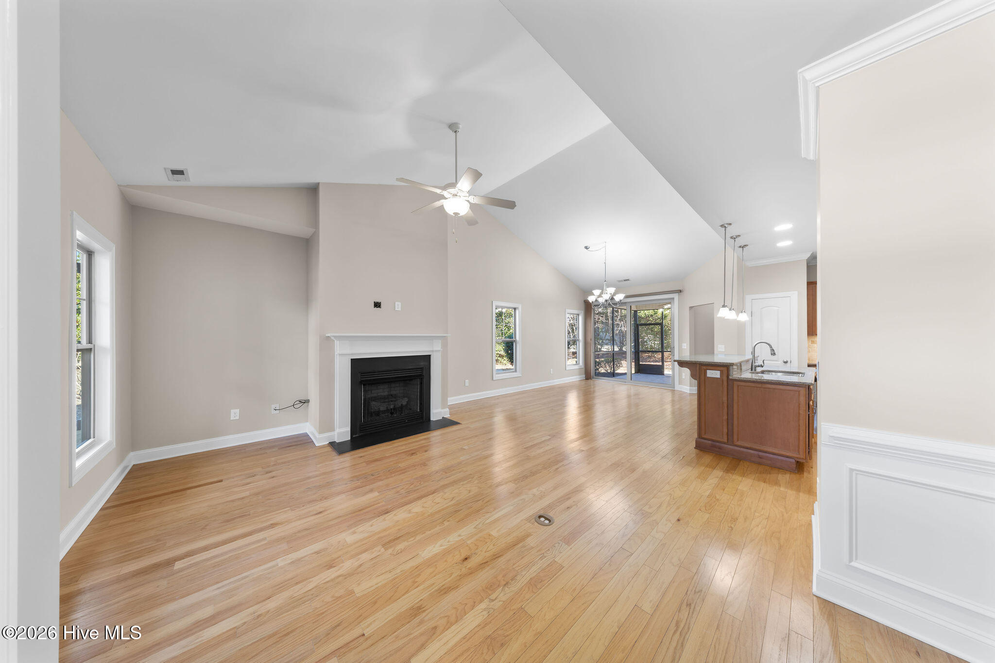 2259 Azalea Pointe Court NE