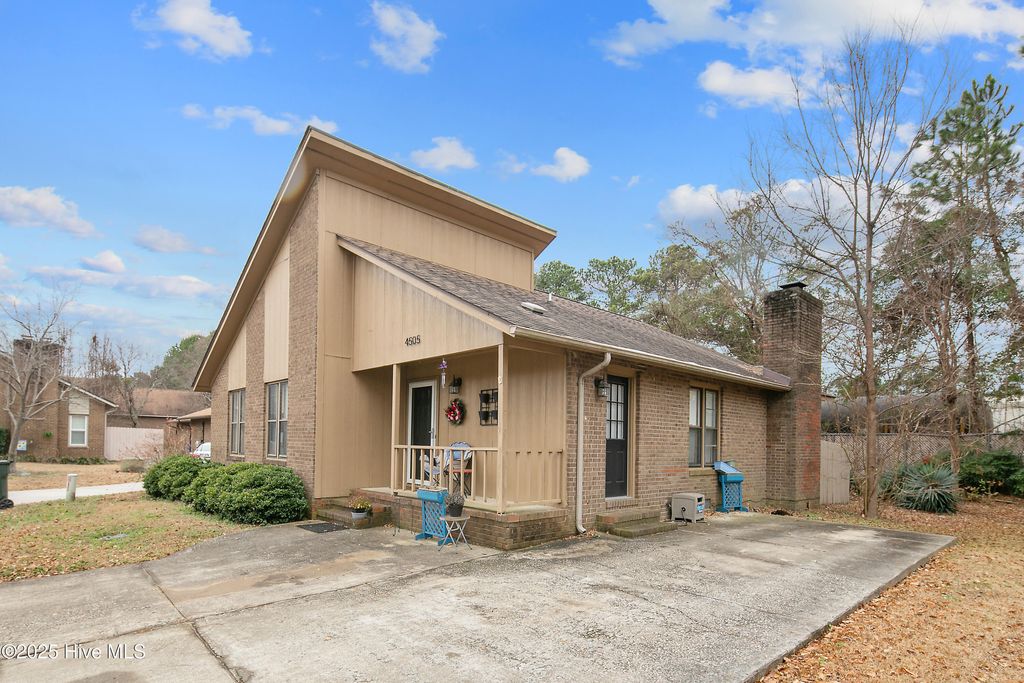 Photo of 4505 Keg Court, Fayetteville, NC 28314 (MLS # 100546640)