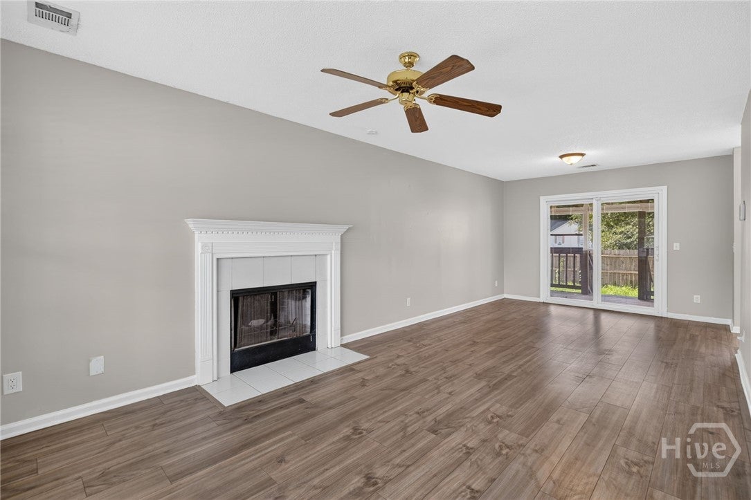 17 Leeward Drive