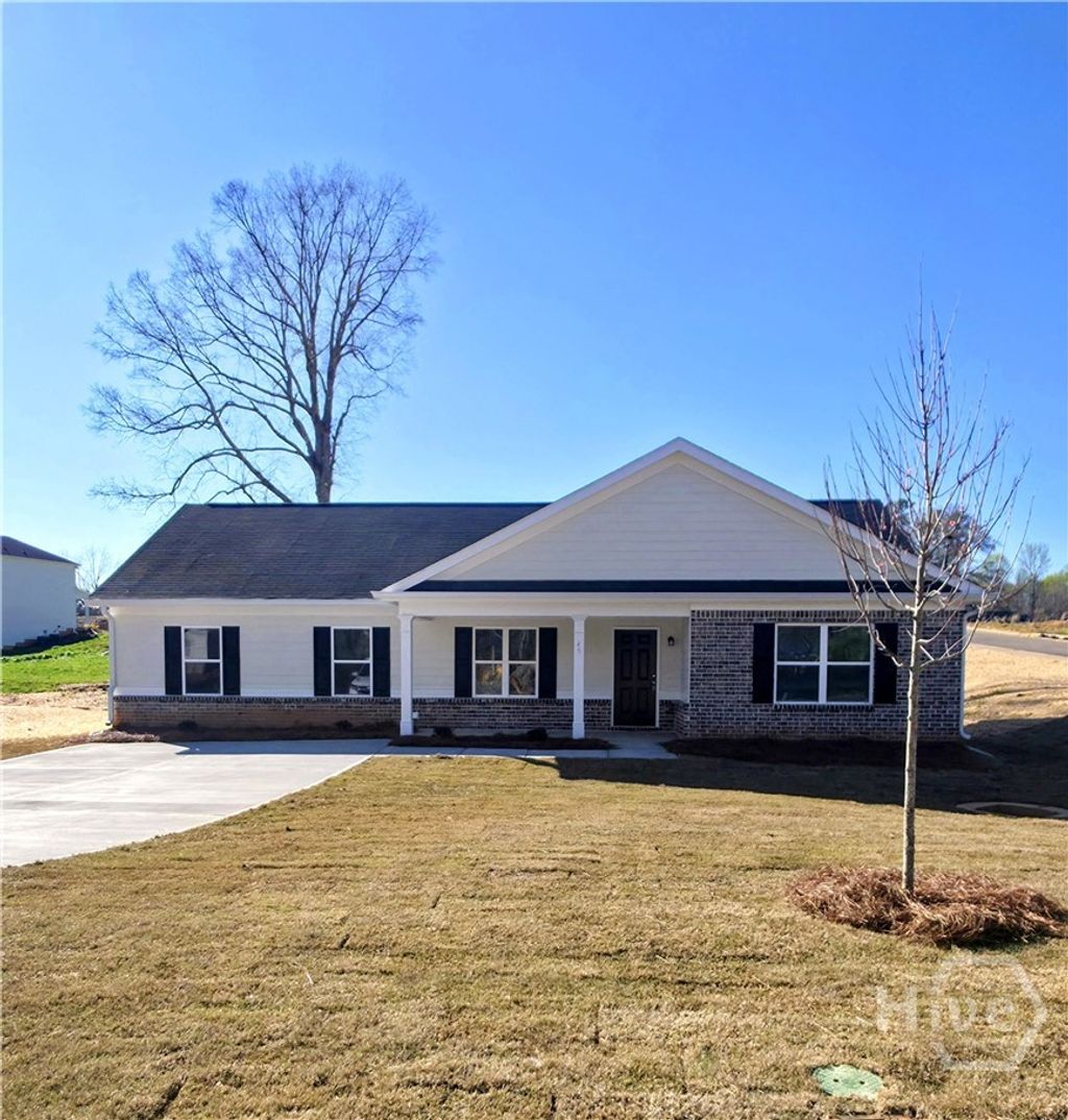 Photo of 45 Charlotte Drive Dr, Statham, GA 30666 (MLS # CL351578)