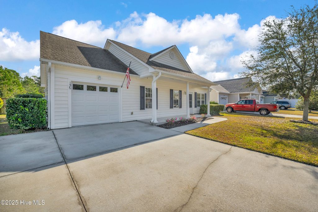 Photo of 136 N Palm Drive, Winnabow, NC 28479 (MLS # 100545290)