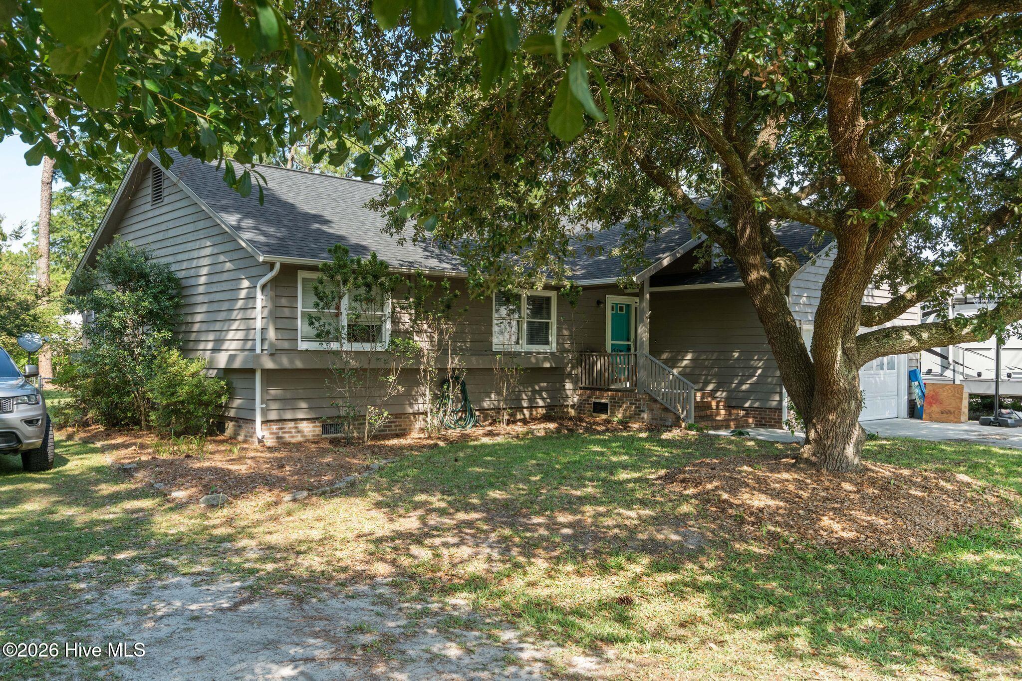 451 N Crestwood Drive
