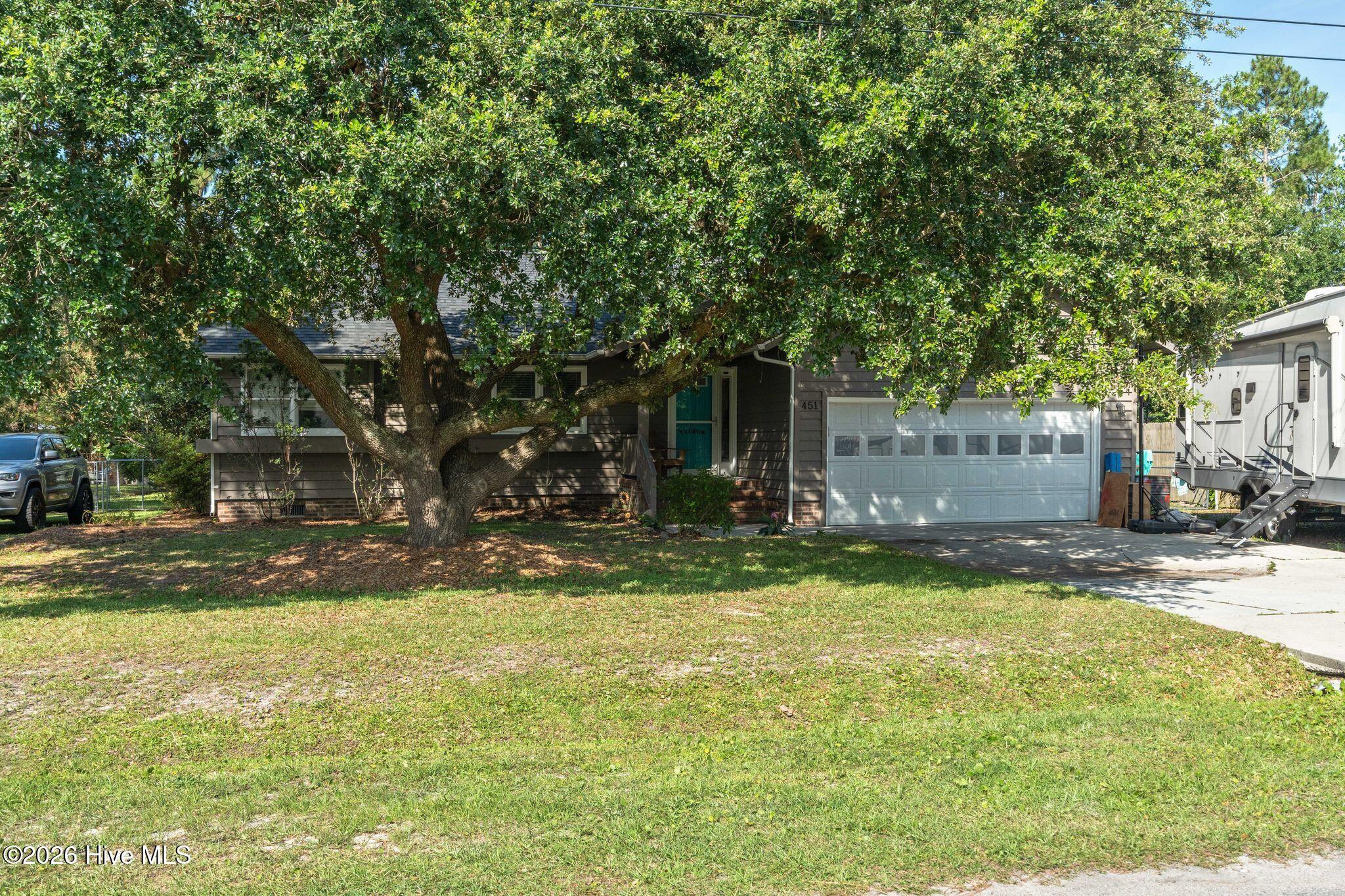 451 N Crestwood Drive