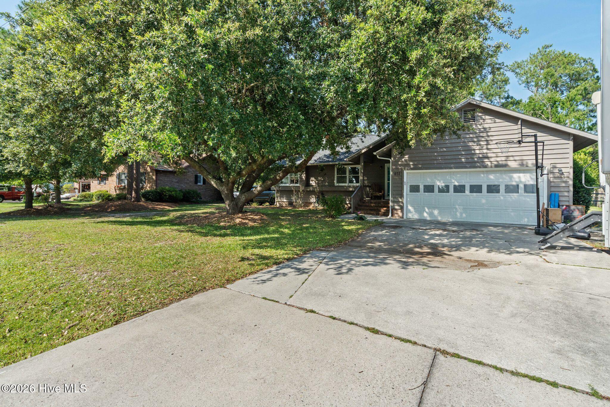 451 N Crestwood Drive