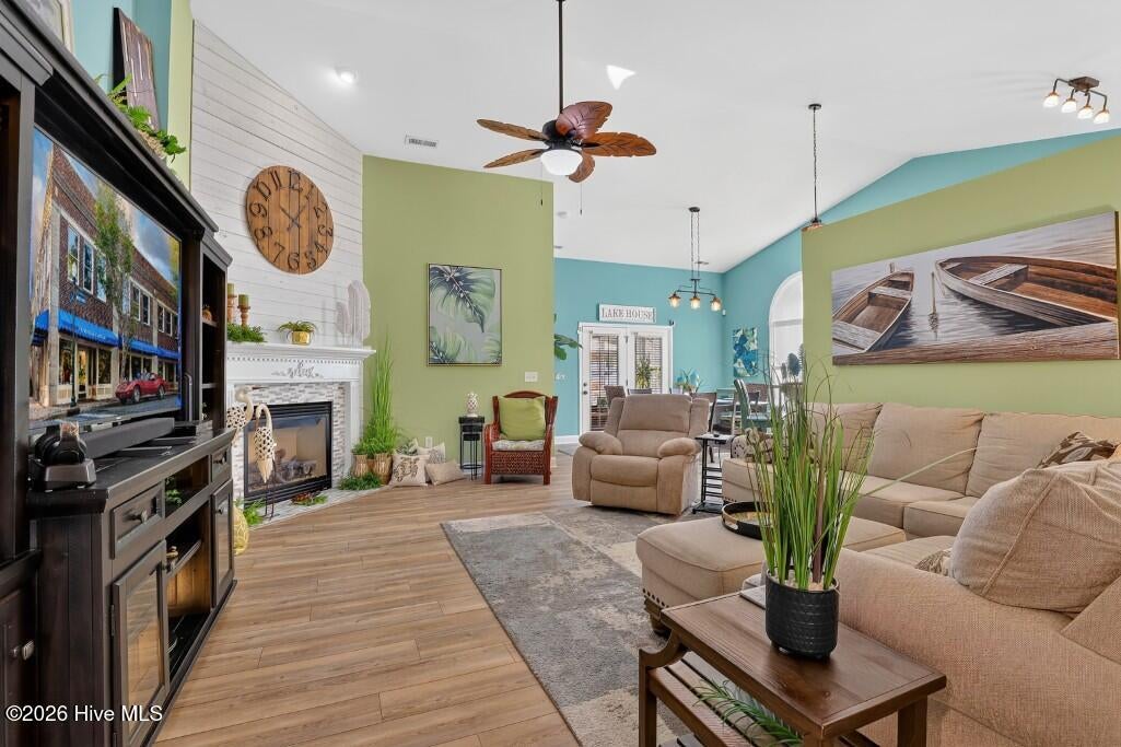 104 Bermuda View