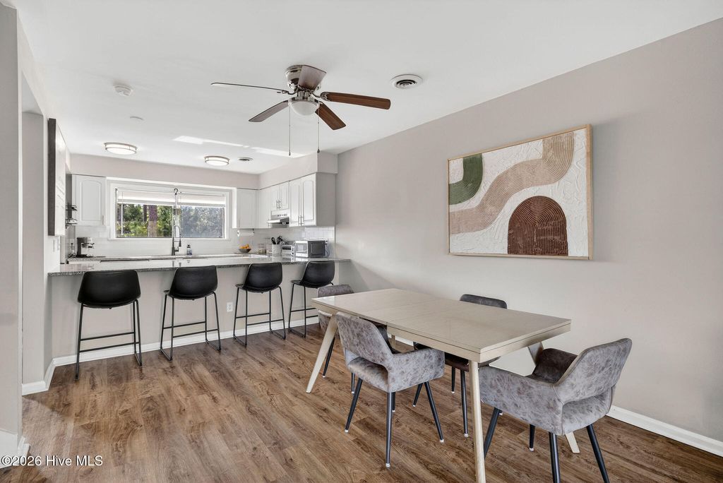 Photo of 524 Linksider Drive #Apt B5, Wilmington, NC 28412 (MLS # 100555356)