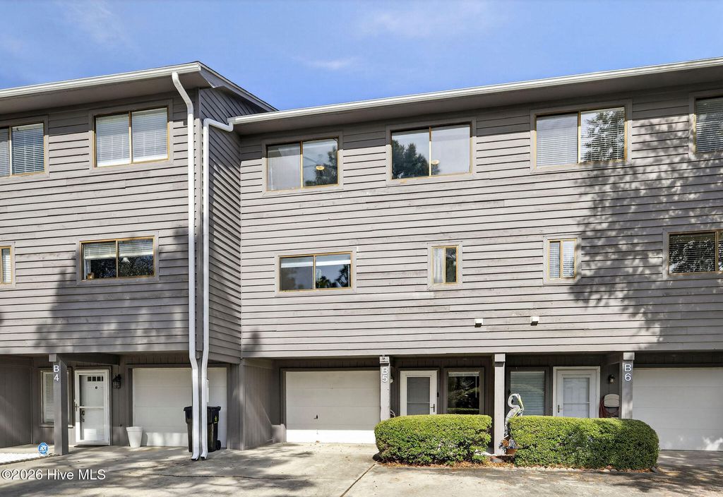 Photo of 524 Linksider Drive #Apt B5, Wilmington, NC 28412 (MLS # 100555356)