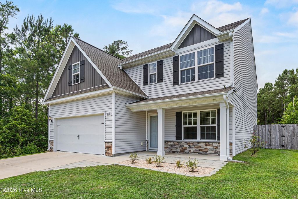 Photo of 372 Poppleton Drive, Hampstead, NC 28443 (MLS # 100576547)