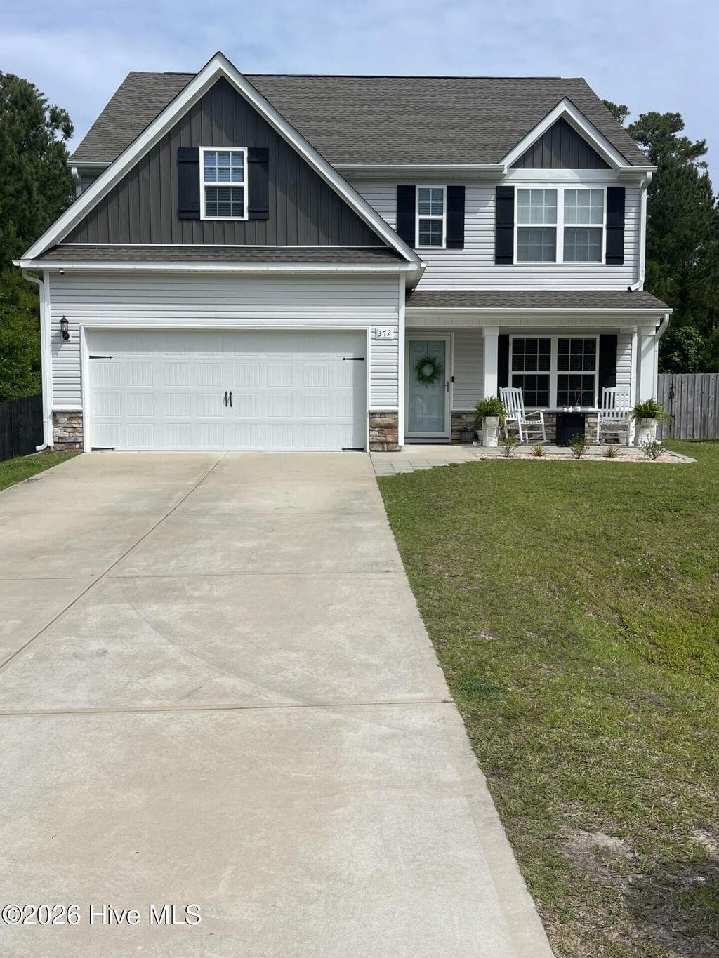 Photo of 372 Poppleton Drive, Hampstead, NC 28443 (MLS # 100576547)