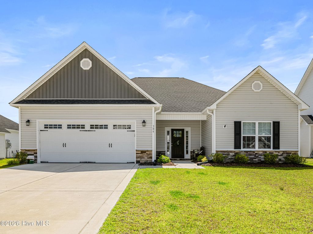 Photo of 306 Windmill Light Way, Sneads Ferry, NC 28460 (MLS # 100577555)