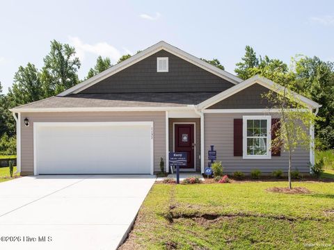 Photo of 428 Driftwood Drive #12, Richlands, NC 28574 (MLS # 100547921)