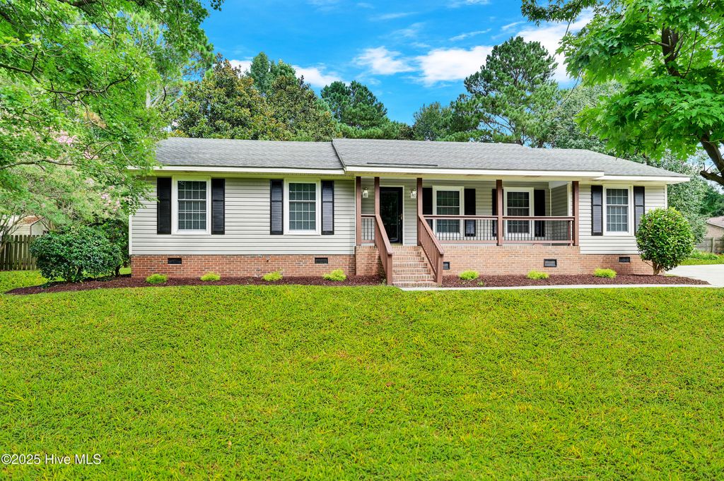 Photo of 108 Joseph Place, Greenville, NC 27858 (MLS # 100523272)
