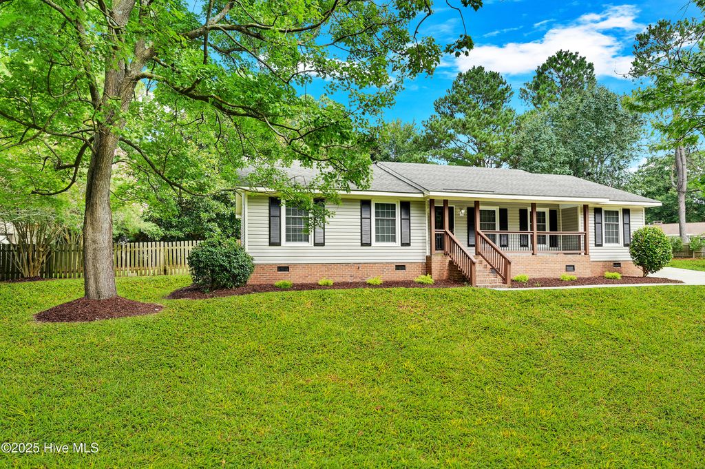 Photo of 108 Joseph Place, Greenville, NC 27858 (MLS # 100523272)