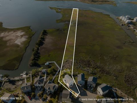 Tiny photo for 331 Oceanaire Lane, Surf City, NC 28445 (MLS # 100567995)