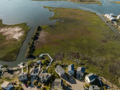 Tiny photo for 331 Oceanaire Lane, Surf City, NC 28445 (MLS # 100567995)