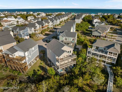 Tiny photo for 331 Oceanaire Lane, Surf City, NC 28445 (MLS # 100567995)