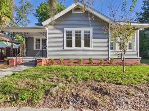 Photo of 1122 E 40th Street, Savannah, GA 31404 (MLS # SA367203)