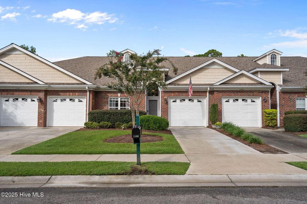 Photo of 1105 Greensview Circle, Leland, NC 28451 (MLS # 100528475)