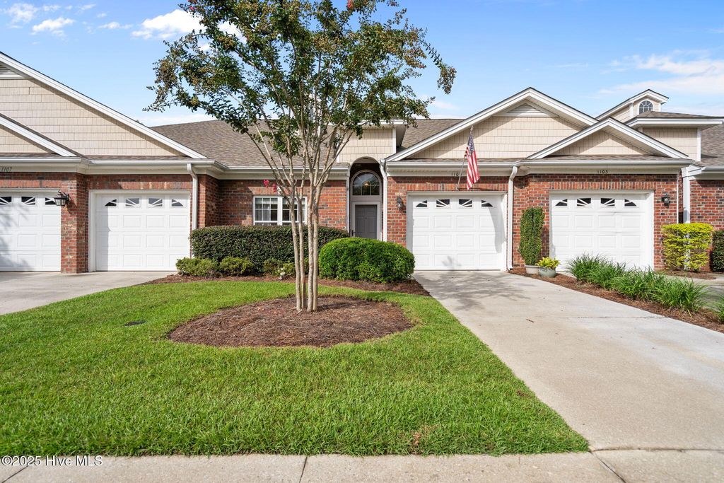 Photo of 1105 Greensview Circle, Leland, NC 28451 (MLS # 100528475)