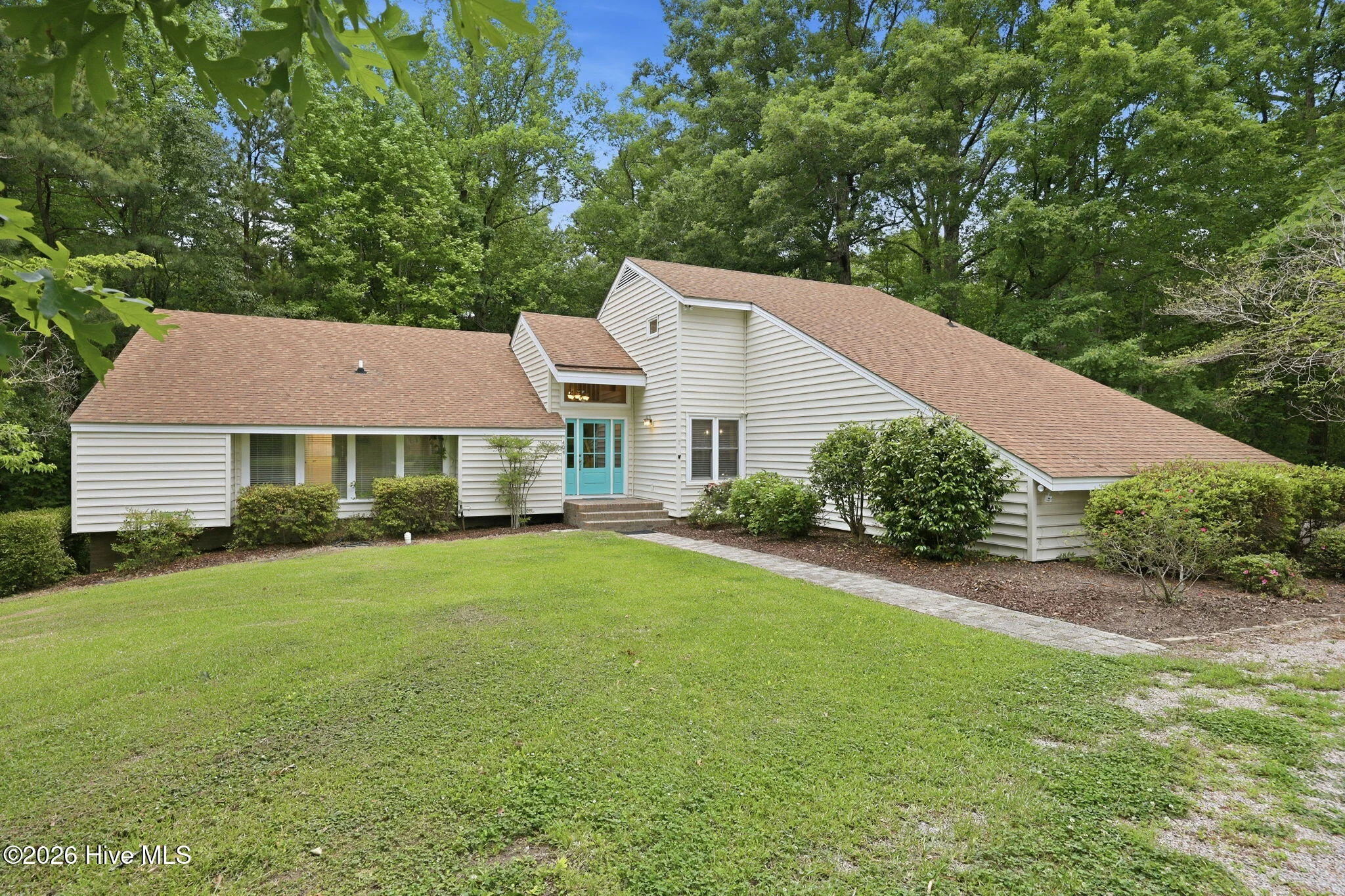 424 Camelia Drive