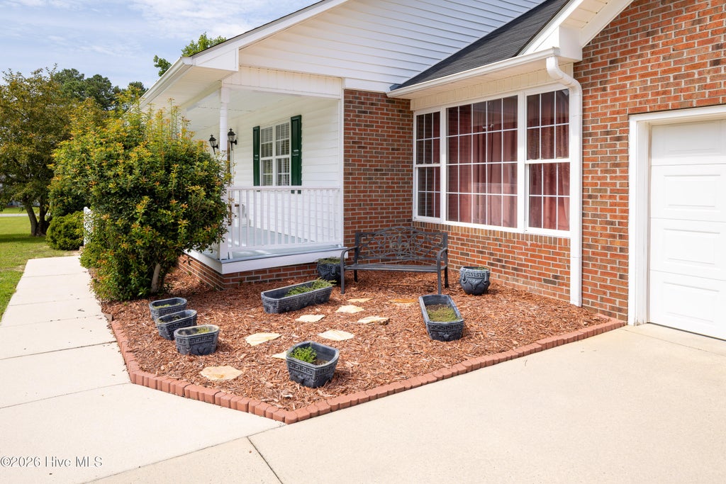Photo of 424 Cedar Lake Lane, Clinton, NC 28328 (MLS # 100596327)