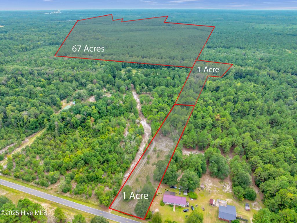 Photo of 6715 Canetuck Road, Currie, NC 28435 (MLS # 100526006)