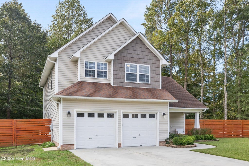 Photo of 700 Cattail Court, Jacksonville, NC 28540 (MLS # 100612039)