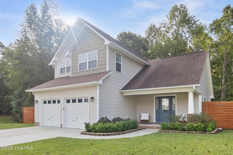 Photo of 700 Cattail Court, Jacksonville, NC 28540 (MLS # 100612039)