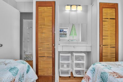 Tiny photo for 610 N Topsail Drive, Surf City, NC 28445 (MLS # 100550630)