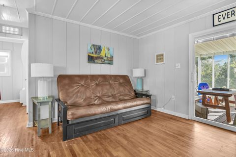 Tiny photo for 610 N Topsail Drive, Surf City, NC 28445 (MLS # 100550630)