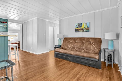 Tiny photo for 610 N Topsail Drive, Surf City, NC 28445 (MLS # 100550630)