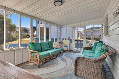 Tiny photo for 610 N Topsail Drive, Surf City, NC 28445 (MLS # 100550630)